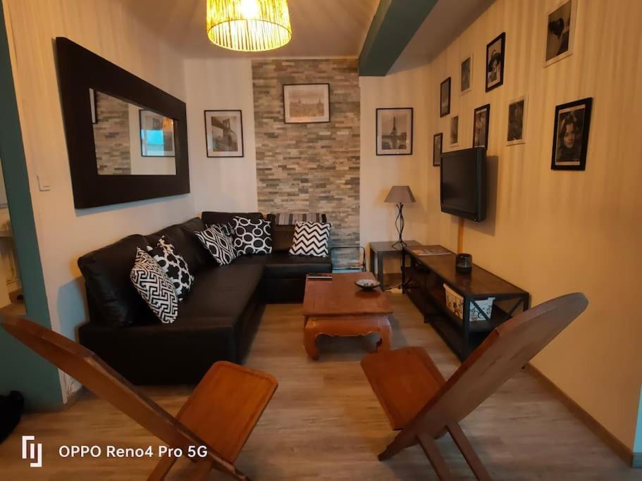 Grand T2 Esprit Loft Coeur De Ville Sète Exteriér fotografie