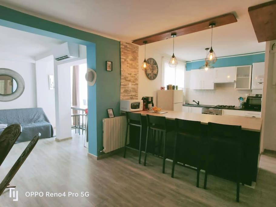 Grand T2 Esprit Loft Coeur De Ville Sète Exteriér fotografie