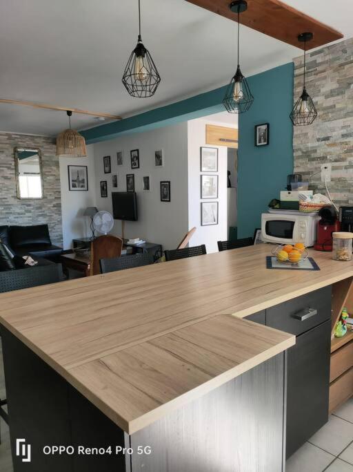 Grand T2 Esprit Loft Coeur De Ville Sète Exteriér fotografie