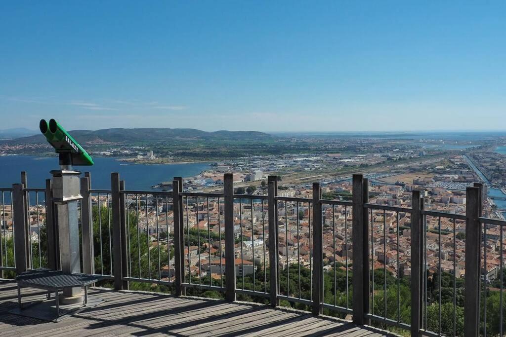 Grand T2 Esprit Loft Coeur De Ville Sète Exteriér fotografie
